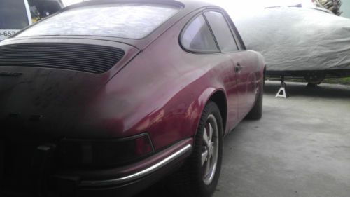 1970 Porsche 911 T   2 owner, matching numbers, rust free cal. car  over 80 pics, image 2
