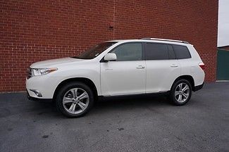 2011 toyota highlander limited every option navigation/dvd just serviced