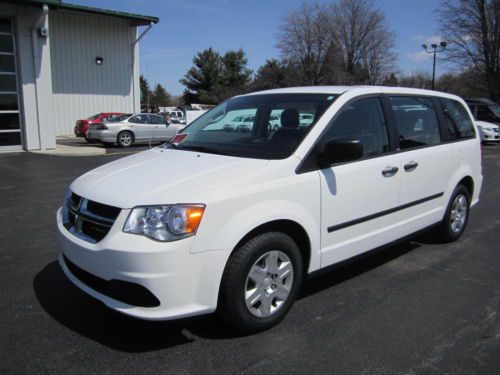 2012 dodge grand caravan, quad seating and low miles!