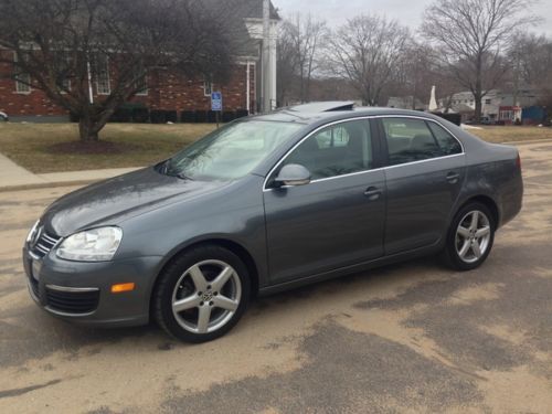 2010 volkswagen jetta tdi sedan turbo diesel 6 speed man one owner  *no reserve*