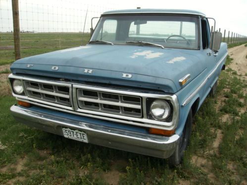 1971 ford f-100 pickup truck