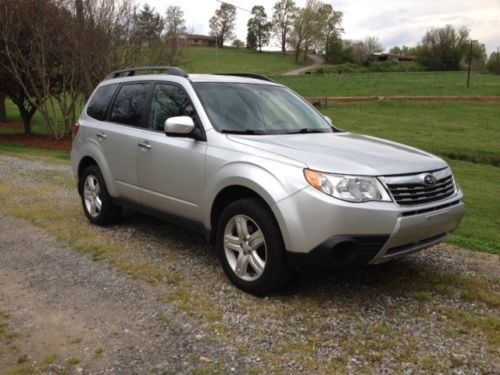 2010 subaru forester 2.5x premium wagon 4-door, silver metallic, 55,618 miles