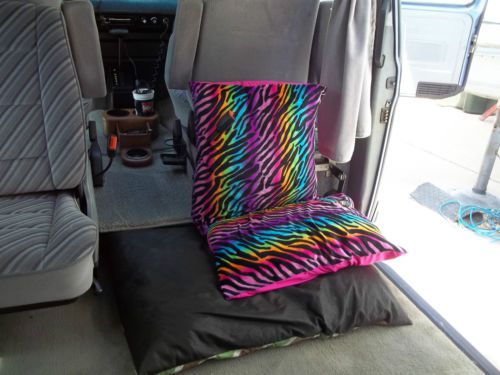 tin top, weekender, hippie bus, 7 passenger van, image 2