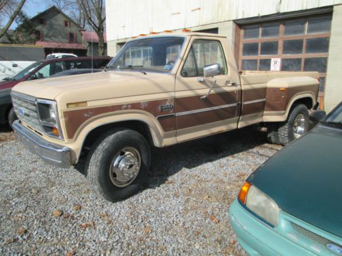 Ford f-350 truck xl i - $2900 work truck, dually,  big block