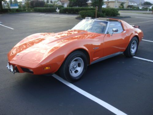 1975 chevrolet corvette stingray coupe 2-door 5.7l