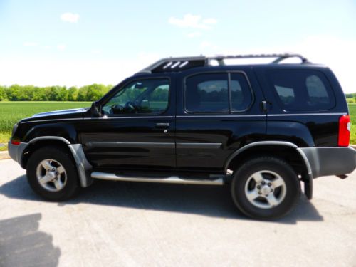 2004 nissan xterra se black