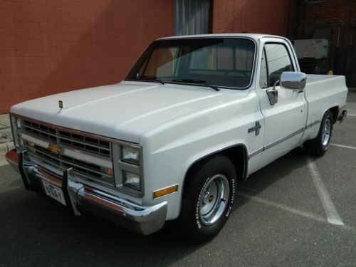 1987 chevrolet silverado shortbed truck