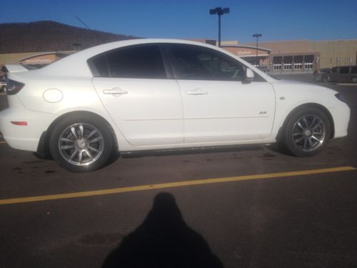 2008 mazda 3 3s 2.3l engine great condition! really nice looking car!