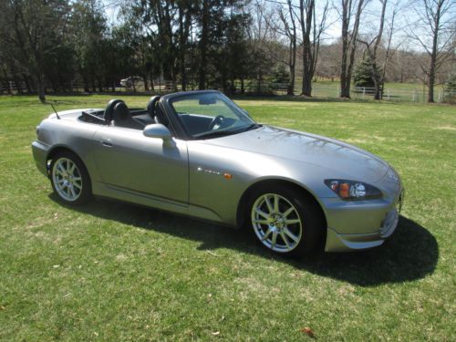 Honda s-2000,  16,700 miles, 2004 silver, immaculate