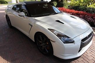 Nissan gtr, white premium immaculate condition upgrades, clean carfax we finance