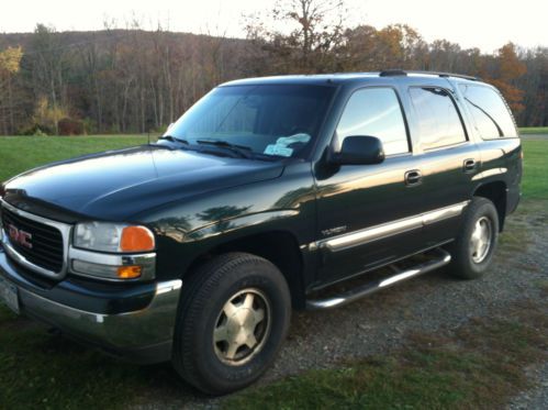 2004 gmc yukon sle 4x4 9 passenger suv