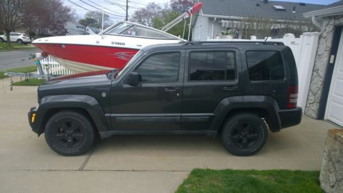 2011 jeep liberty sport sport utility 4-door 3.7l