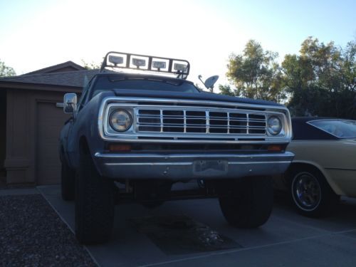 1975 dodge d200 440 short bed