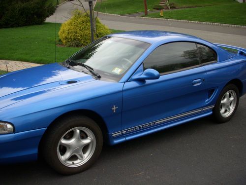 1998 ford mustang base coupe 2-door 3.8l