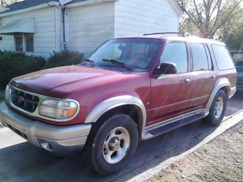 Ford explorer 5dr eddie bauer 4x2 5l v8 engine