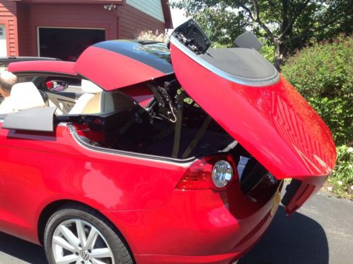 2011 Eos Komfort , Red Salsa Exterior, Cornsilk Beige Leatherette Interior, US $20,500.00, image 6