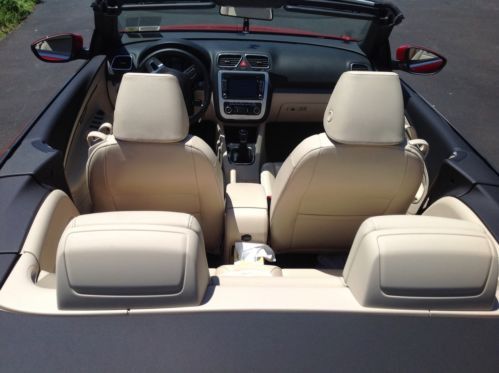 2011 Eos Komfort , Red Salsa Exterior, Cornsilk Beige Leatherette Interior, US $20,500.00, image 10