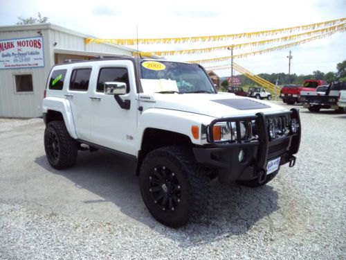 2007 Hummer H3 4X4 Low, Low Miles! Clean & Sharp!, image 1