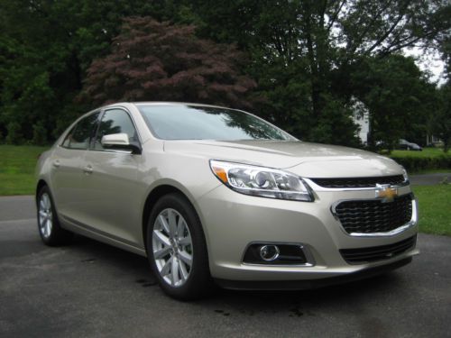 2014 chevrolet malibu 2lt, 676 miles, mylink, remote start, msrp $26k, onstar