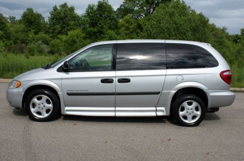 2006 Dodge Grand Caravan Side Entry Wheelchair Accessible Handicap Van, image 4