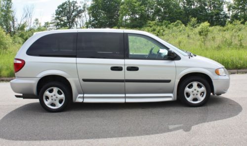 2006 Dodge Grand Caravan Side Entry Wheelchair Accessible Handicap Van, image 11