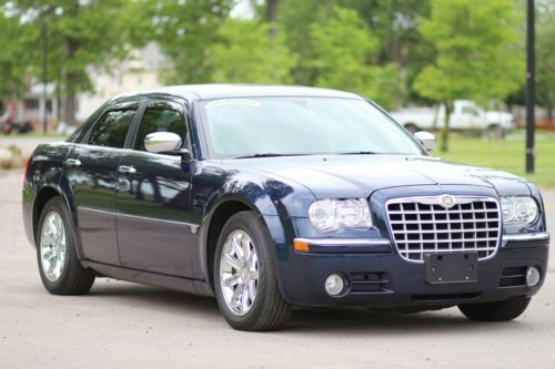 2006 chrysler 300c hemi sedan 4 doors with 60,017 miles