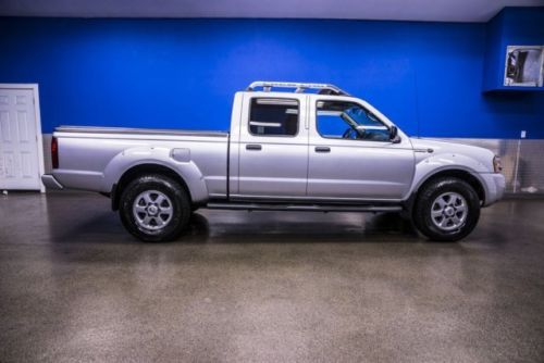 Low miles 47k crew cab automatic hard tonneau cover roof rack running nerf bars