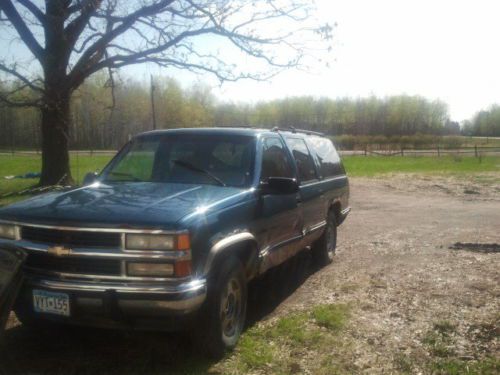 1994 chevy suburban 1500 series