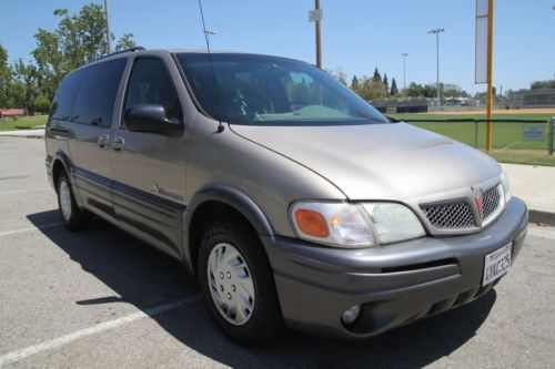 2002 pontiac montana 1sa extended sports van automatic 6 cylinder  no reserve