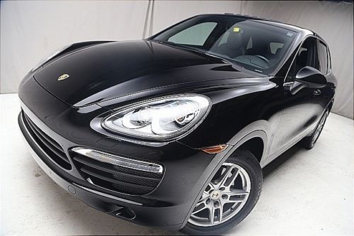 We finance! 2011 porsche cayenne s awd power sunroof navigation bose