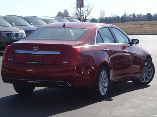 2014 Cadillac CTS Luxury, image 2