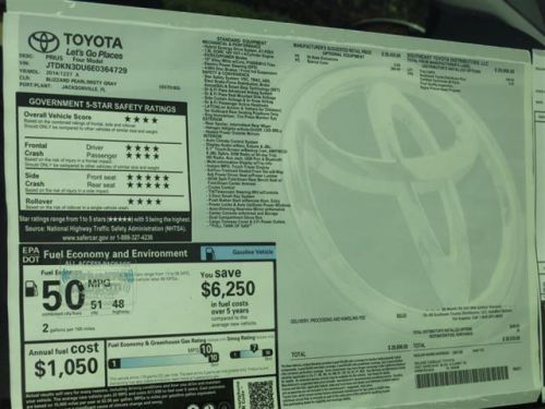 2014 toyota prius four