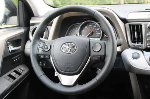 2014 Toyota RAV4 Limited, US $29,620.00, image 2