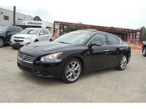 2010 nissan maxima s