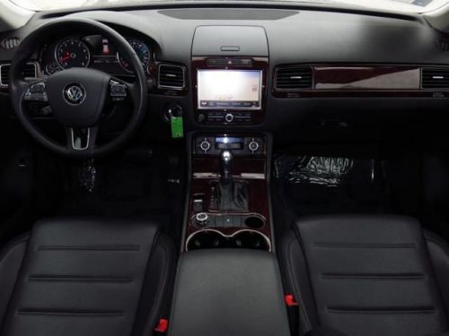 2012 volkswagen touareg vr6
