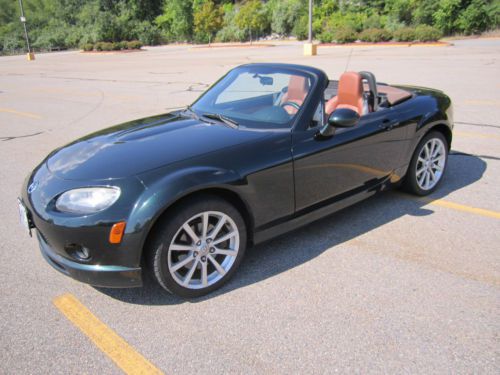 2007 mazda mx-5 miata grand touring convertible 2-door 2.0l