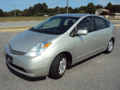 2005 toyota prius base hatchback 4-door 1.5l nav bluetooth smart key no reserve