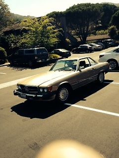 Mercedes benz 560 sl convertible