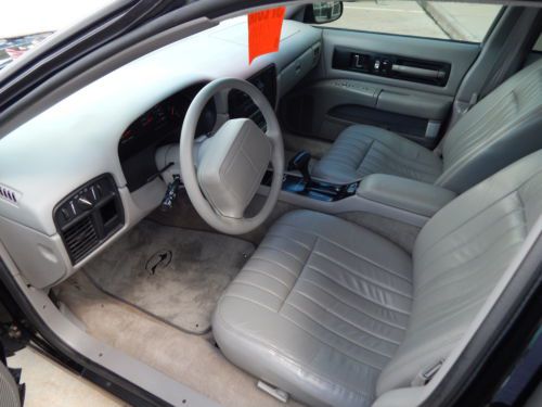 Garage kept One owner Collectors CAR High Performance Low miles, image 7