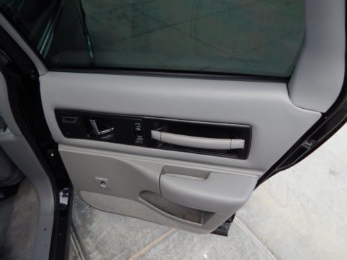 Garage kept One owner Collectors CAR High Performance Low miles, image 13