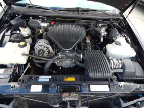 Garage kept One owner Collectors CAR High Performance Low miles, image 18