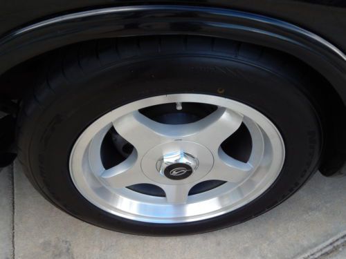 Garage kept One owner Collectors CAR High Performance Low miles, image 19