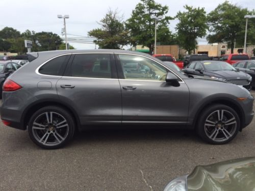 2013 porsche cayenne tiptronic, meteor grey metallic int, luxor beige int