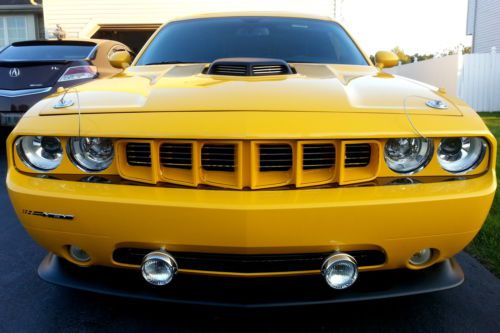 &#039;12 challenger 392 srt 71 cuda tribute 6spd charger rt dart viper mopar plymouth