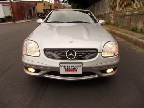 2004 mercedes-benz slk 230 sport roadster hard top convertible