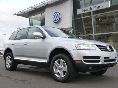 4dr v6 suv 3.2l awd extremely low miles!!!! clean carfax!!!!! a must see!!!!!