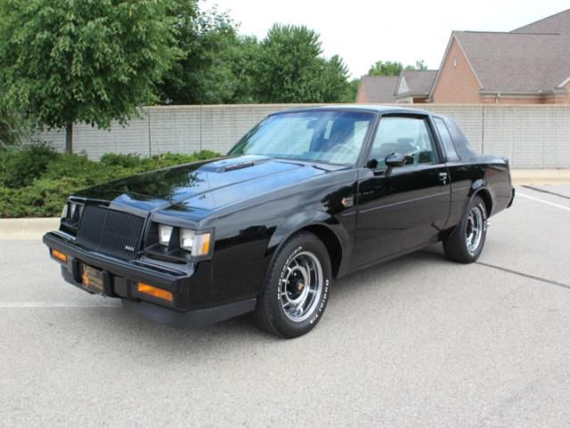 Buick: regal grand national coupe 2-door