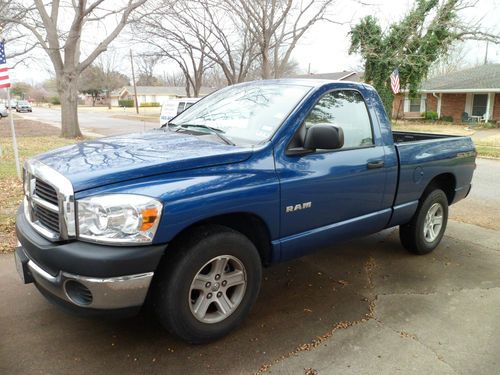 2008 dodge ram 1500 sxt standard cab pickup 2-door 3.7l