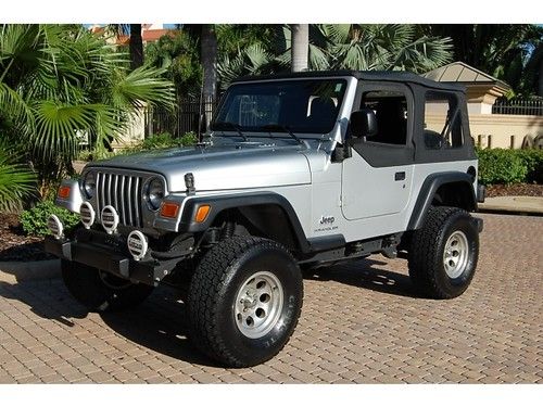 2003 jeep wrangler x sport utility 2-door 4.0l