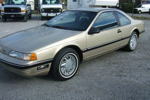 1990 ford thunderbird base coupe 2-door 3.8l one owner w/71k miles